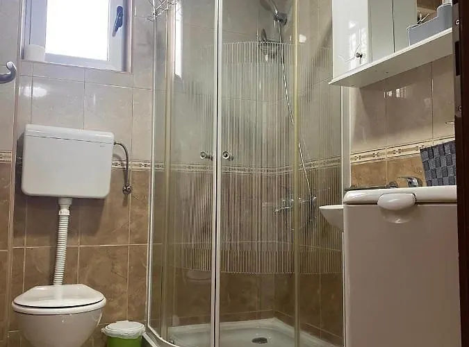 Amica アパート *